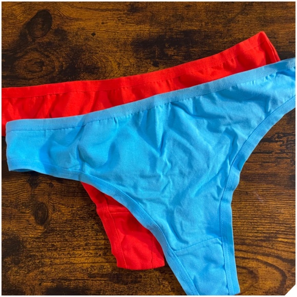 Thong Set; L - Picture 1 of 6
